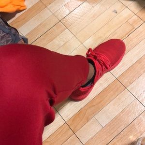 Meet your Posher, Maya